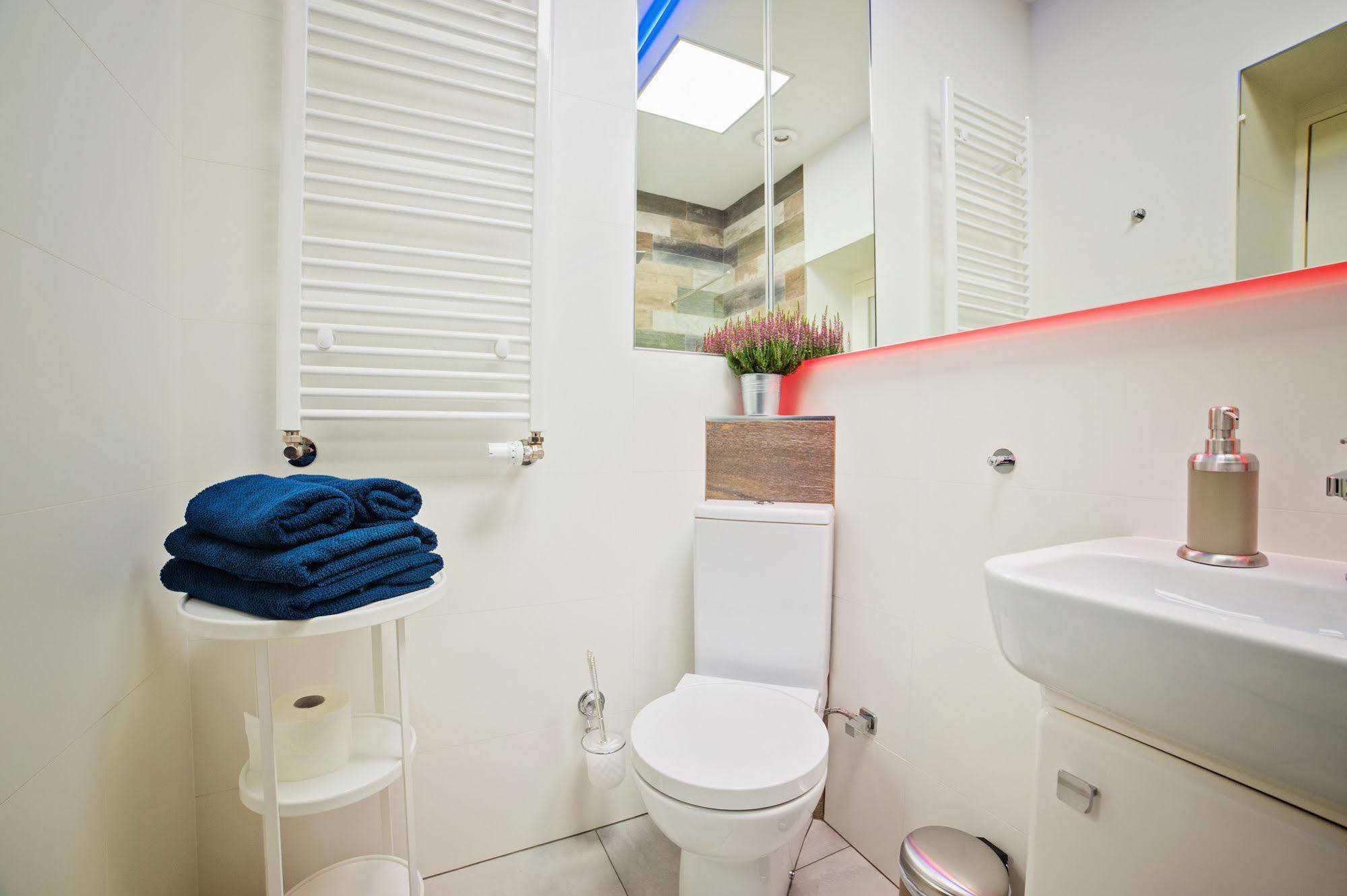E-Apartamenty Swiety Marcin Poznań Exterior foto