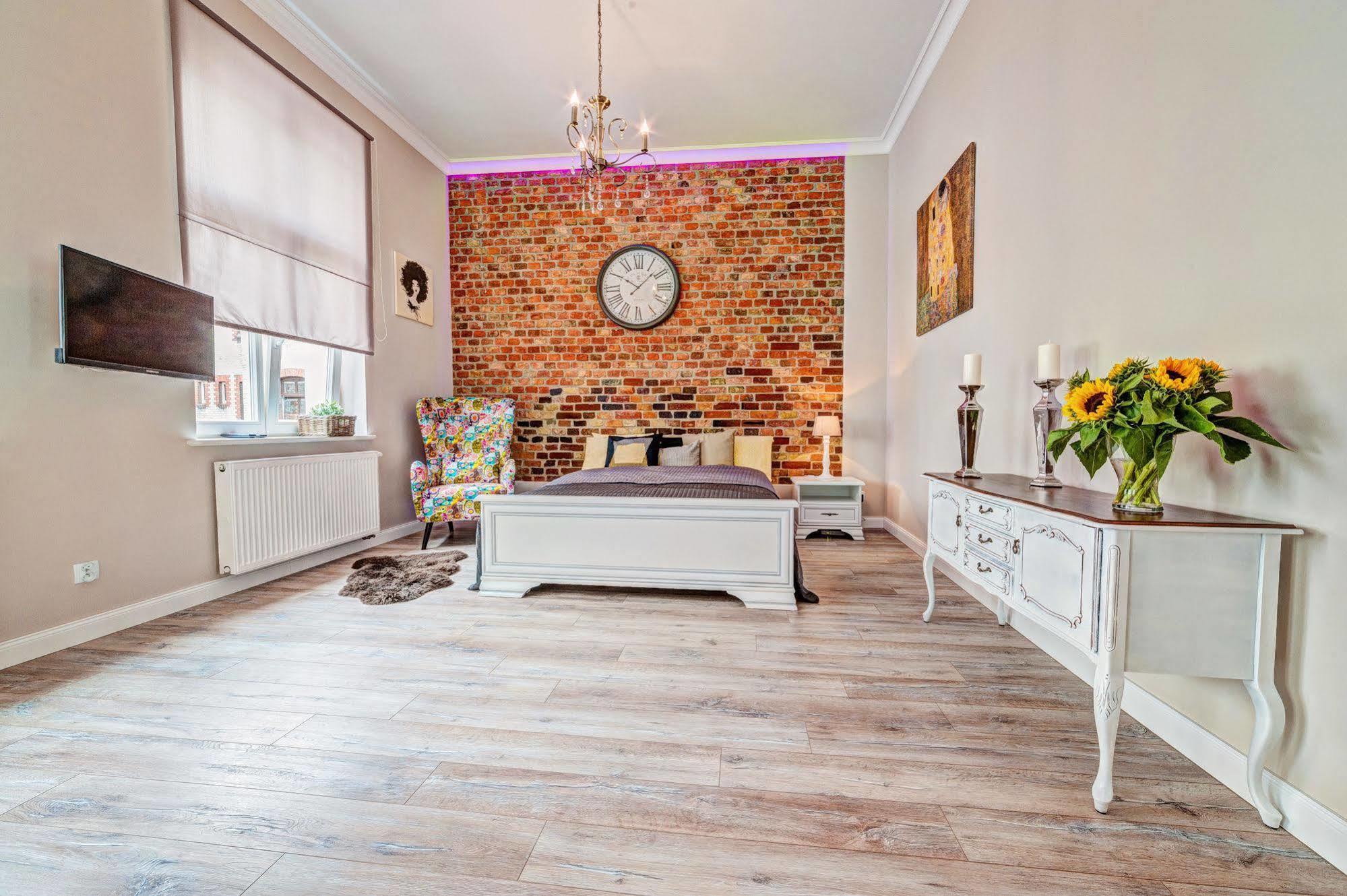 E-Apartamenty Swiety Marcin Poznań Exterior foto
